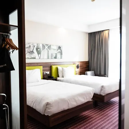 Hotel Hampton By Hilton Svinoústí