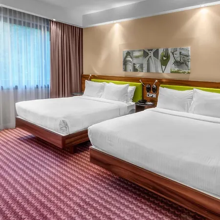 Hampton By Hilton Hotel