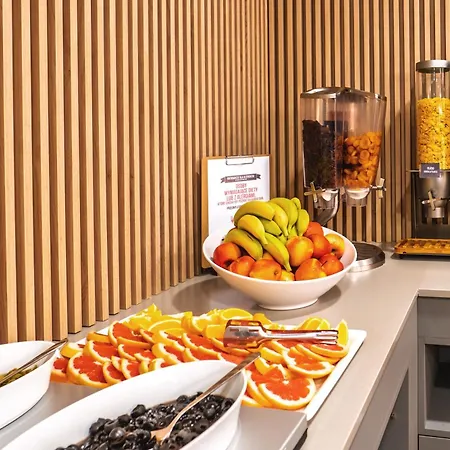 酒店 希尔顿汉普顿斯奇诺维斯切酒店 3*