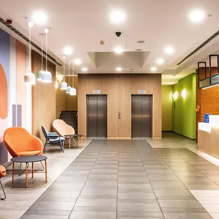 希尔顿汉普顿斯奇诺维斯切酒店 酒店