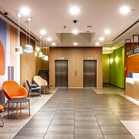 Otel Hampton By Hilton