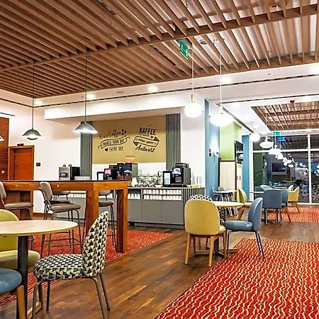 Hampton By Hilton Otel