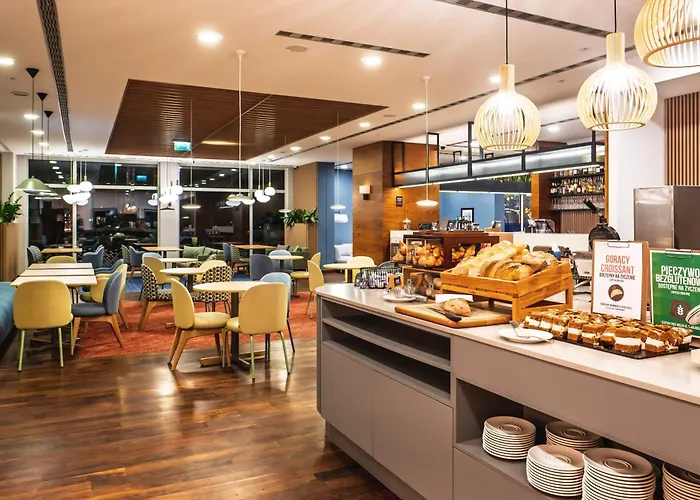 Hampton By Hilton 3*