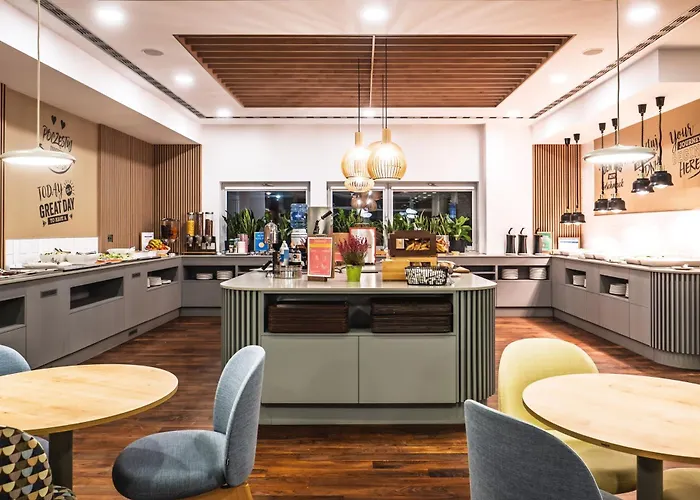 Hampton By Hilton Отель