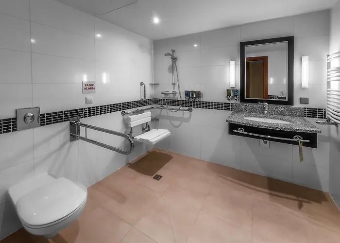 Hampton By Hilton Hotel